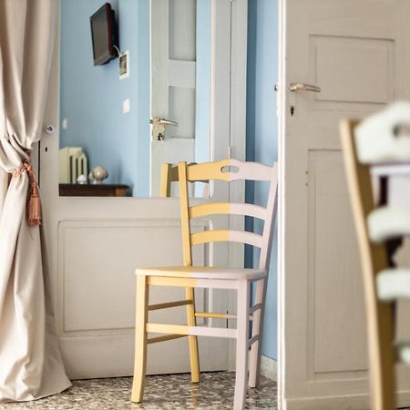 Palazzo Dante Bed & Breakfast Алисте Екстериор снимка
