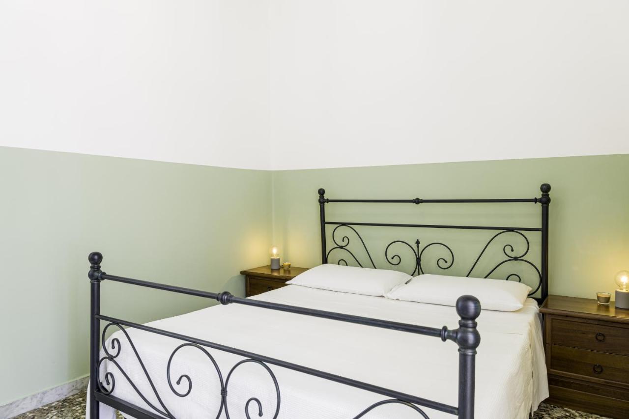 Palazzo Dante Bed & Breakfast Алисте Екстериор снимка